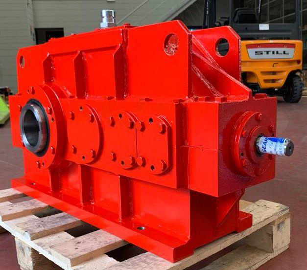 Gearbox MGS OS4HS 560 1302 01 for Italcementi