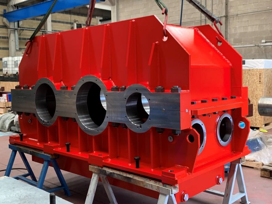 Gearbox housing for Molino Cemento by MGS Gears