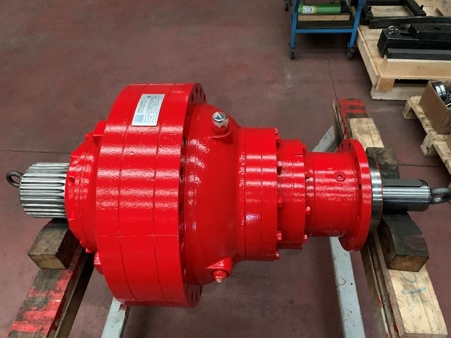 Gearbox Review BREVINI EP 2600 Loader Control