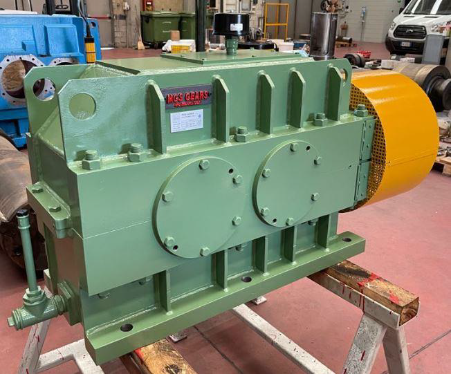 Gearbox MGS OS2-535 Upper press roller control for Cartiere Saci