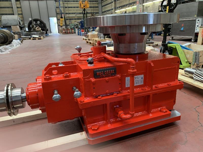 Orthogonal Axis Gearboxes for Cooling Towers