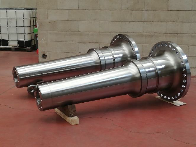Slow shafts for 1.5 MW wind turbines