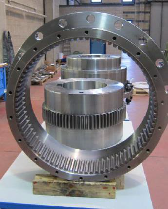 Teeth coupling for hot rolling for AHMSA